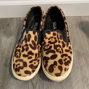 Slip ons